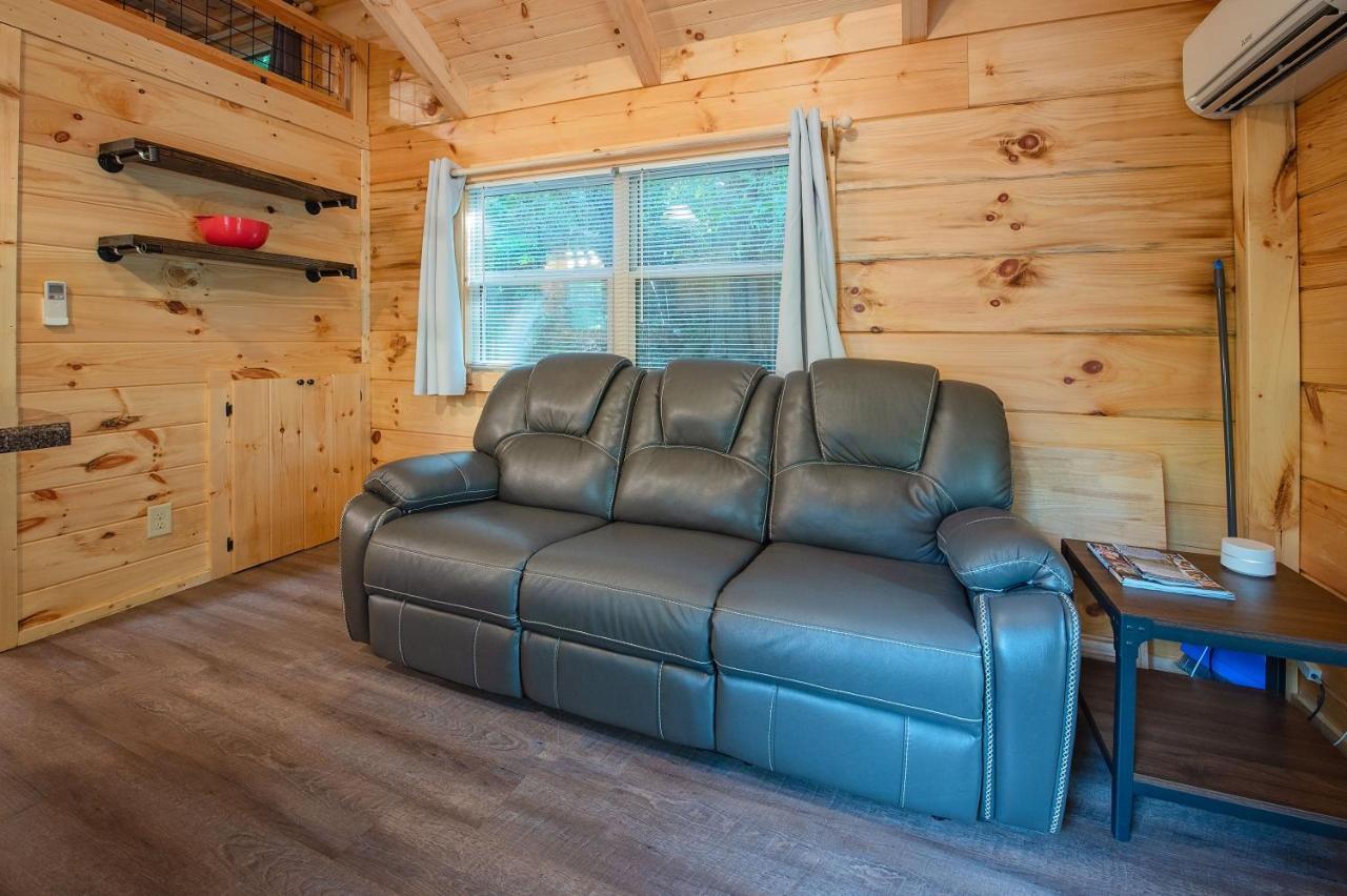 Ernie Cabin Wauhatchie Woodlands Tiny Cabin Chattanooga Exterior photo